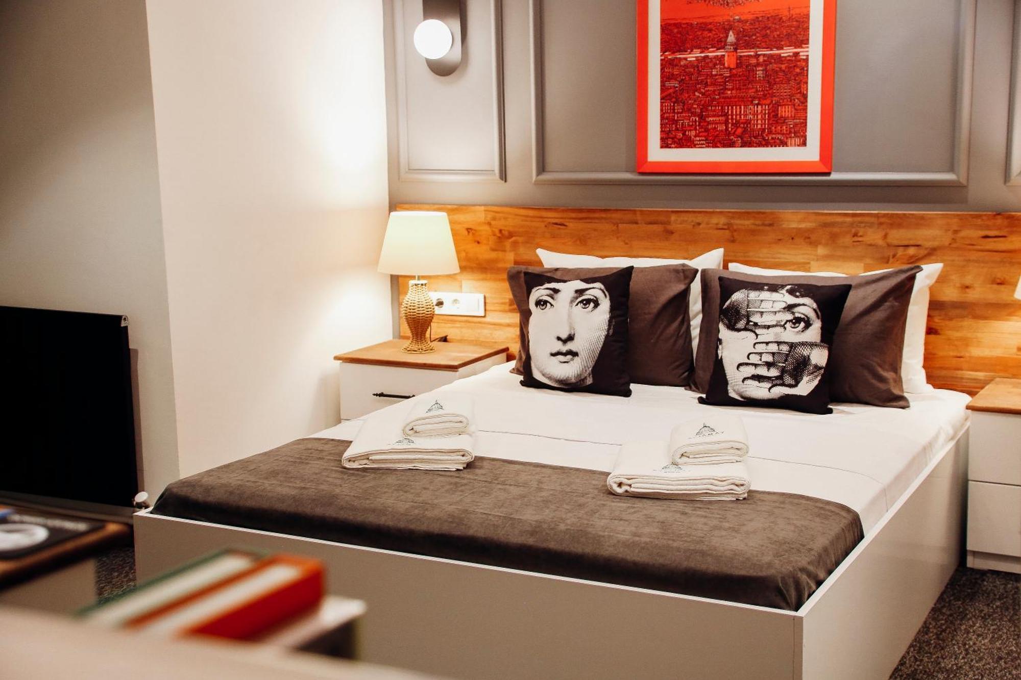 Istiklal Street Taksim House Yamalya Hotel Istanbul Exterior photo