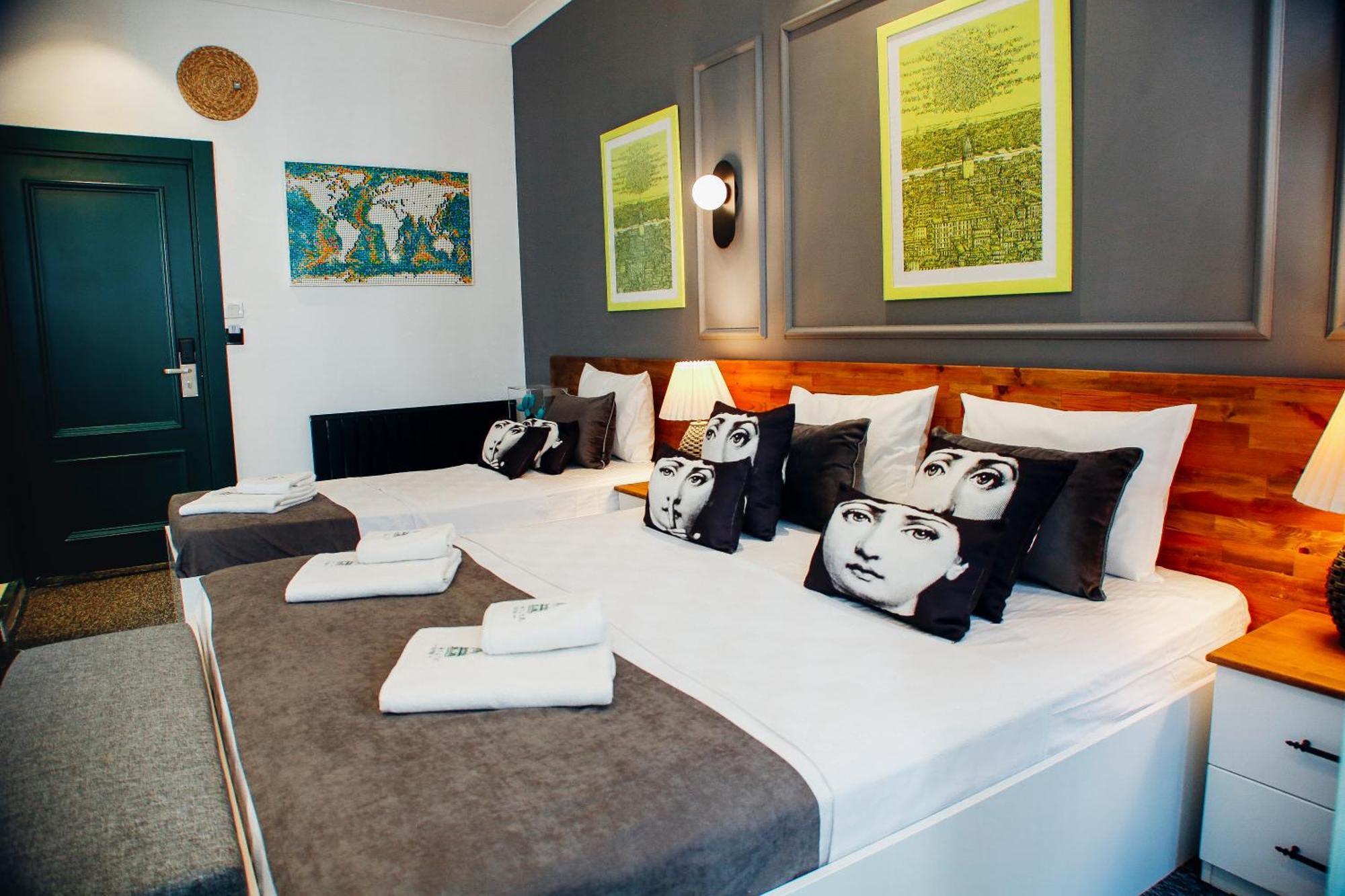 Istiklal Street Taksim House Yamalya Hotel Istanbul Exterior photo