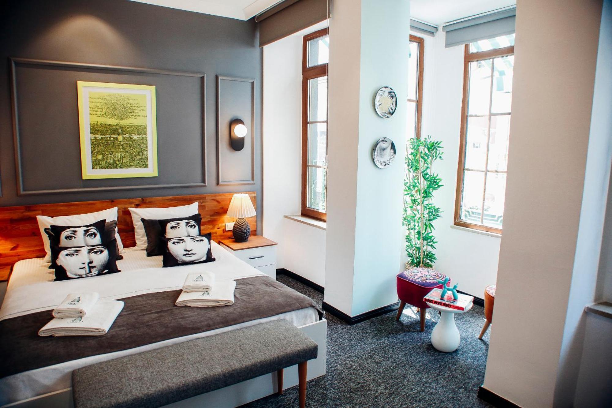 Istiklal Street Taksim House Yamalya Hotel Istanbul Exterior photo